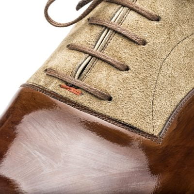 Baris Kurbal için inplato'da Mustafa Turgut tarafından çekilen handmade erkek deri ayakkabı detayı